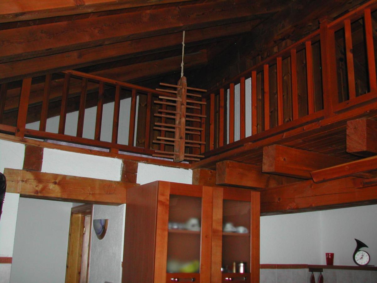 Casa Mimosa Villa Гресан Екстериор снимка