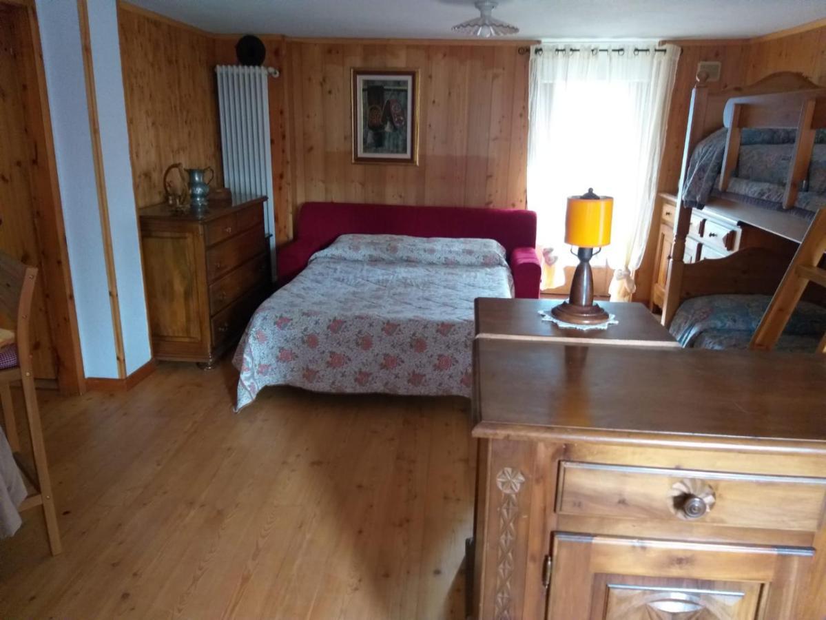 Casa Mimosa Villa Гресан Екстериор снимка